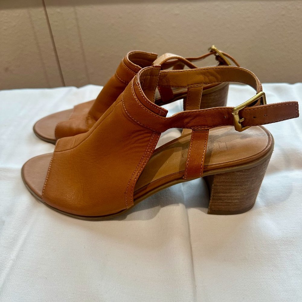 Franco Sarto Tan Leather Open Toe Heeled Mules with Ankle Strap / Size 9M